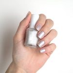 Essie Vernis à ongles Blanc 4 pearly white de la marque Essie image 2 produit